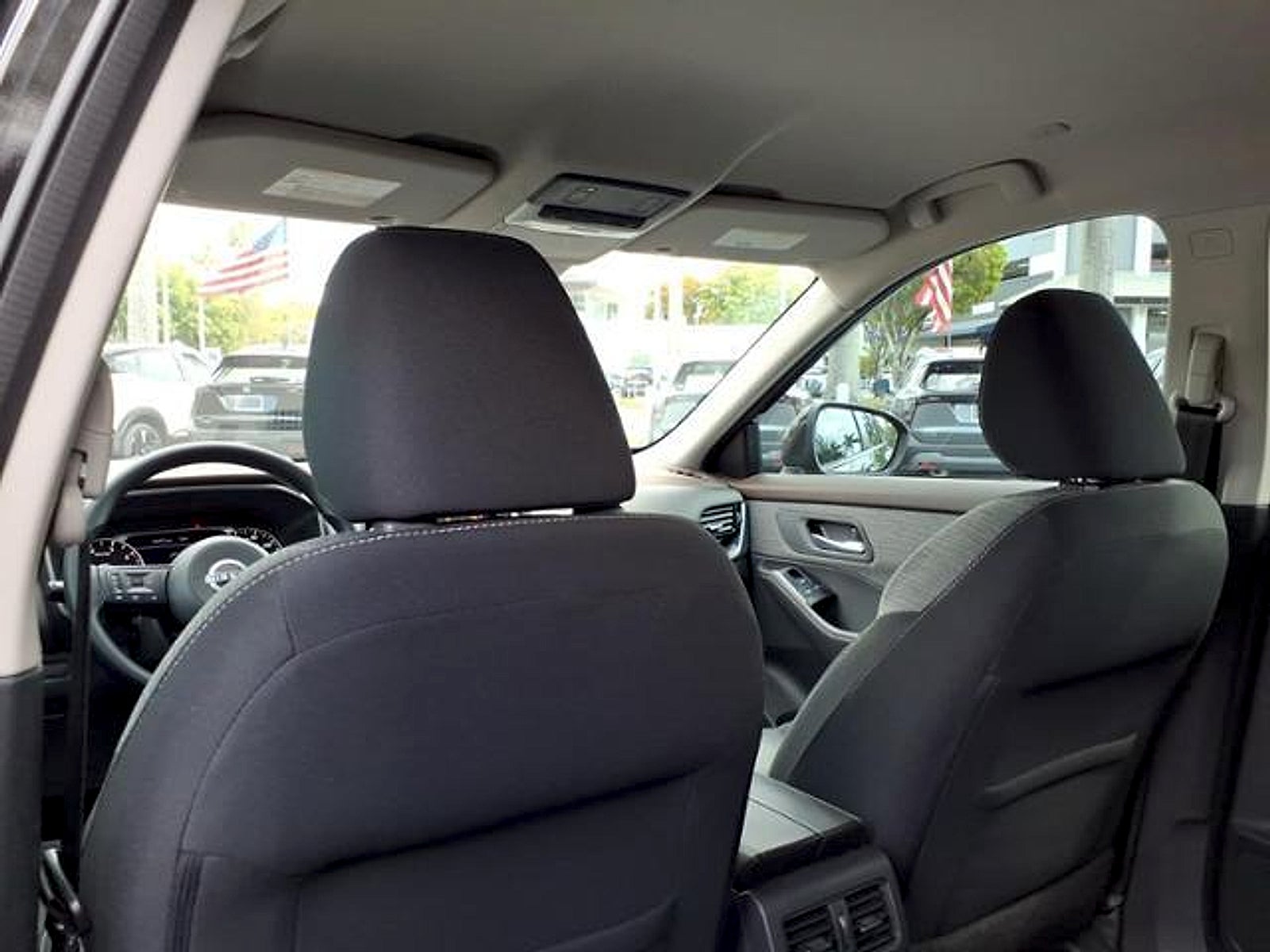 2022 Nissan Rogue SV FWD