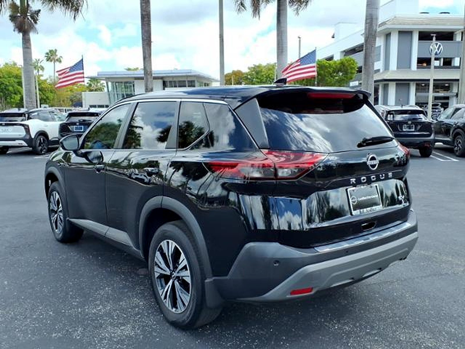 2022 Nissan Rogue SV FWD