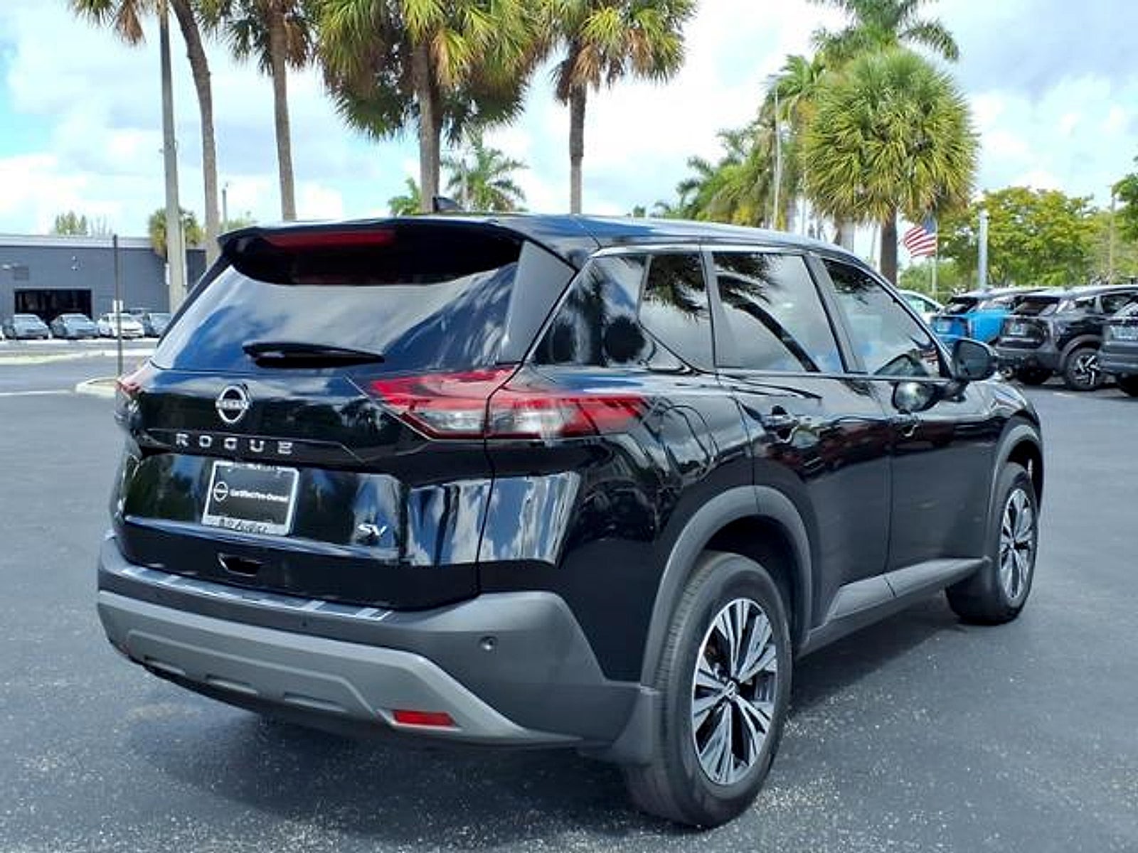 2022 Nissan Rogue SV FWD