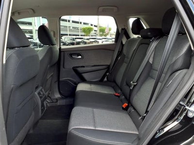 2022 Nissan Rogue SV FWD