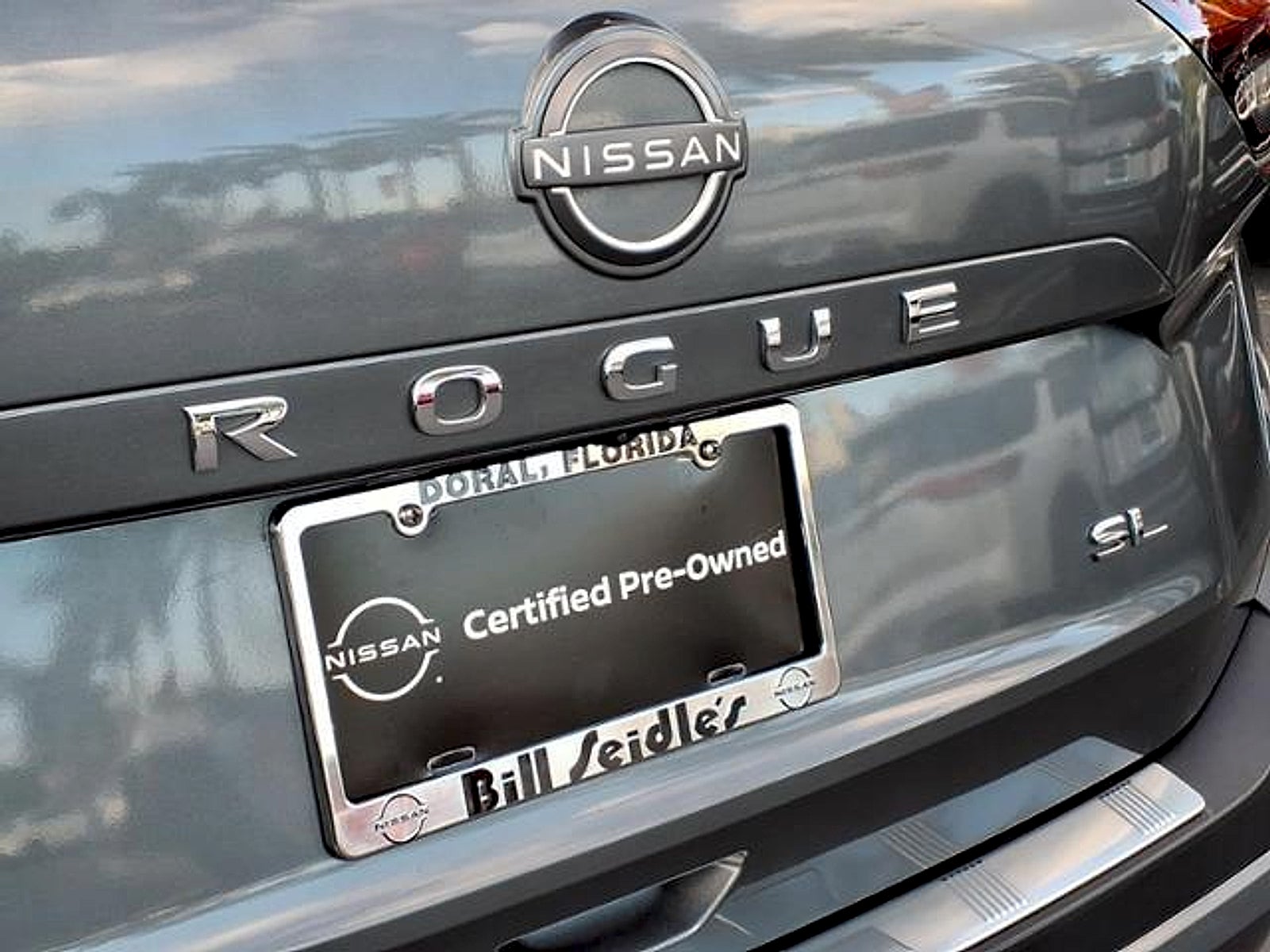 2023 Nissan Rogue SL