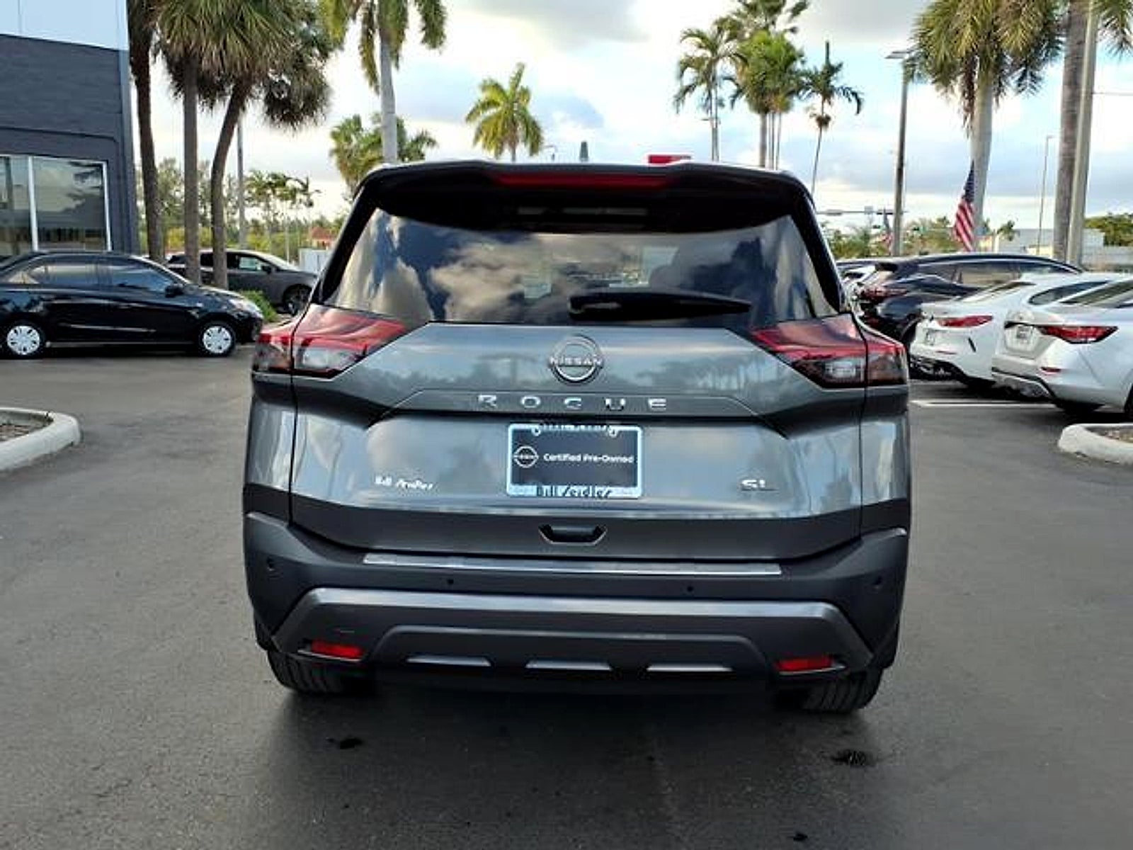 2023 Nissan Rogue SL