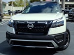 2023 Nissan Pathfinder SV