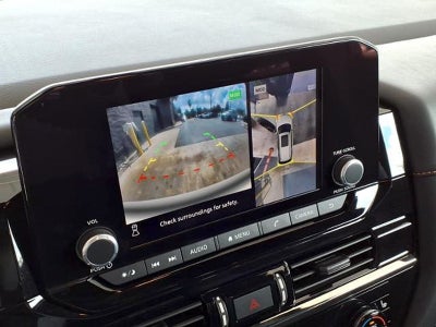 2023 Nissan Pathfinder SV