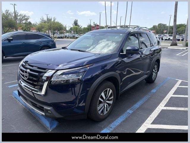 2024 Nissan Pathfinder SL