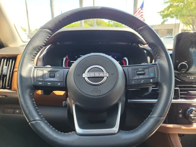 2024 Nissan Pathfinder Platinum
