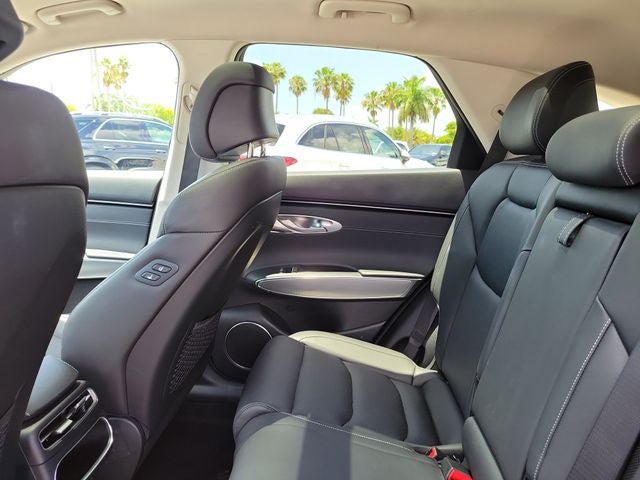 2024 Genesis GV70 2.5T