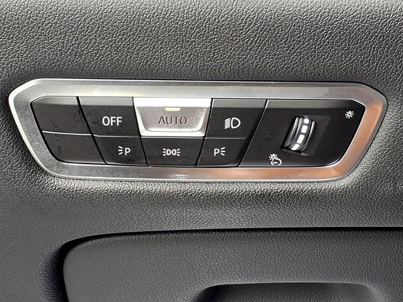 2022 BMW X5 sDrive40i Sports Activity Vehicle