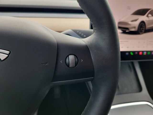 2025 Tesla Model Y Long Range