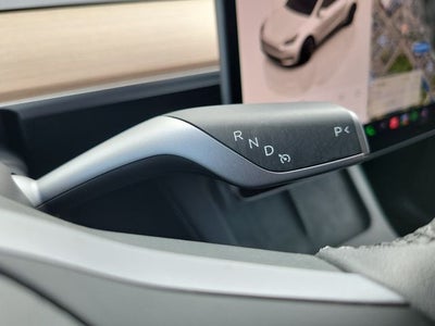 2025 Tesla Model Y Long Range
