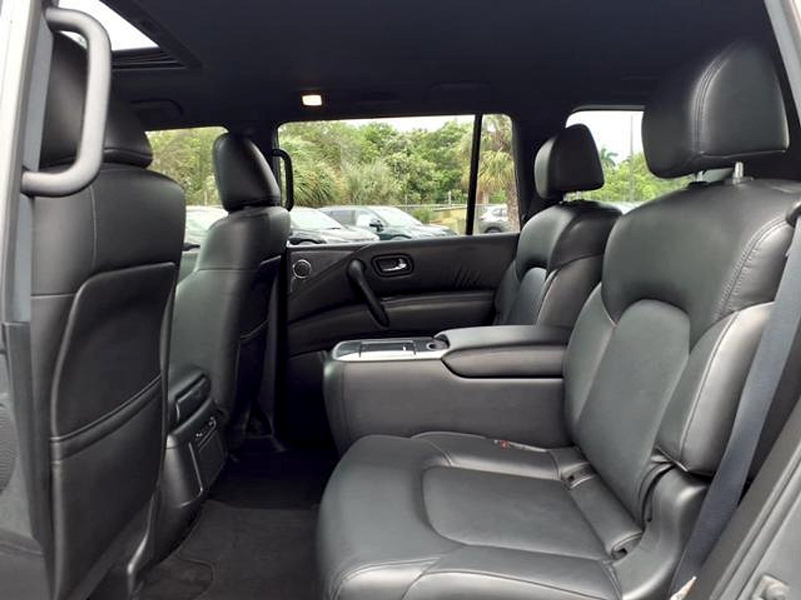 2022 Nissan Armada SL