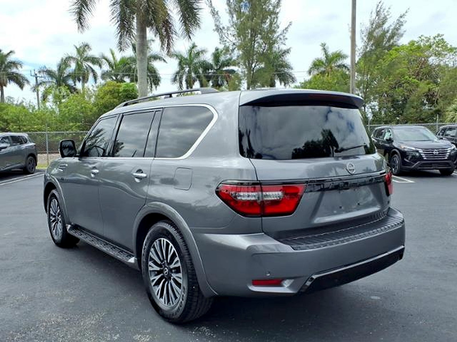 2022 Nissan Armada SL