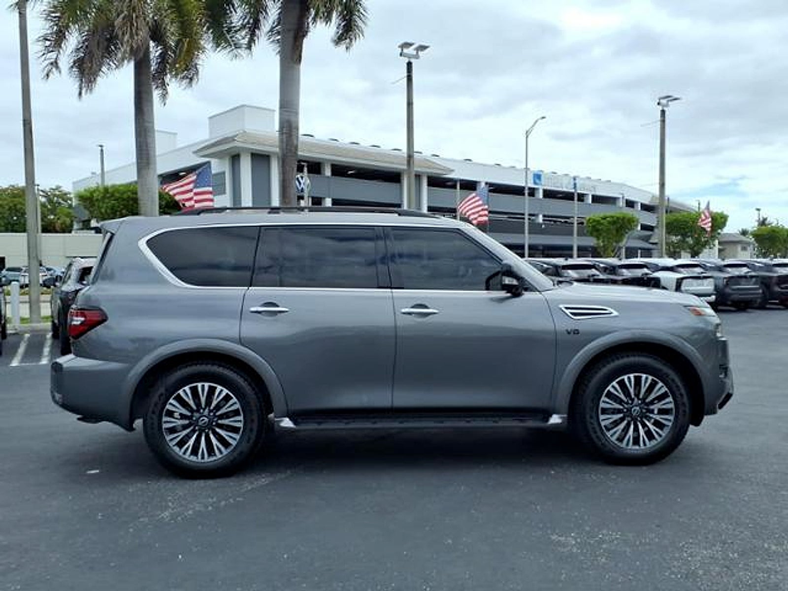 2022 Nissan Armada SL