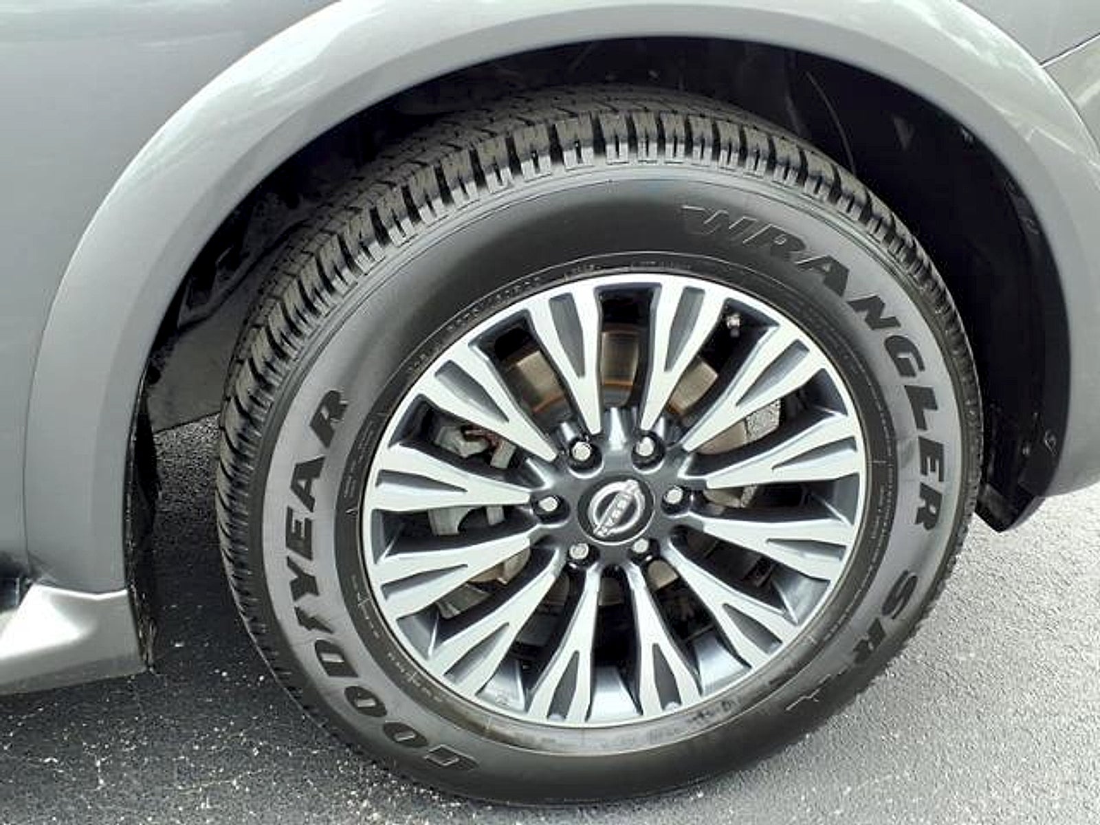 2022 Nissan Armada SL