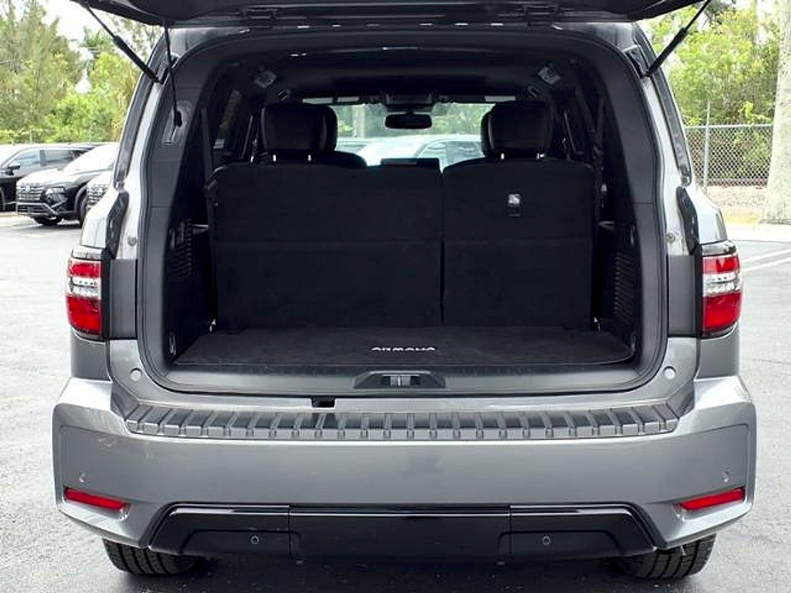 2022 Nissan Armada SL