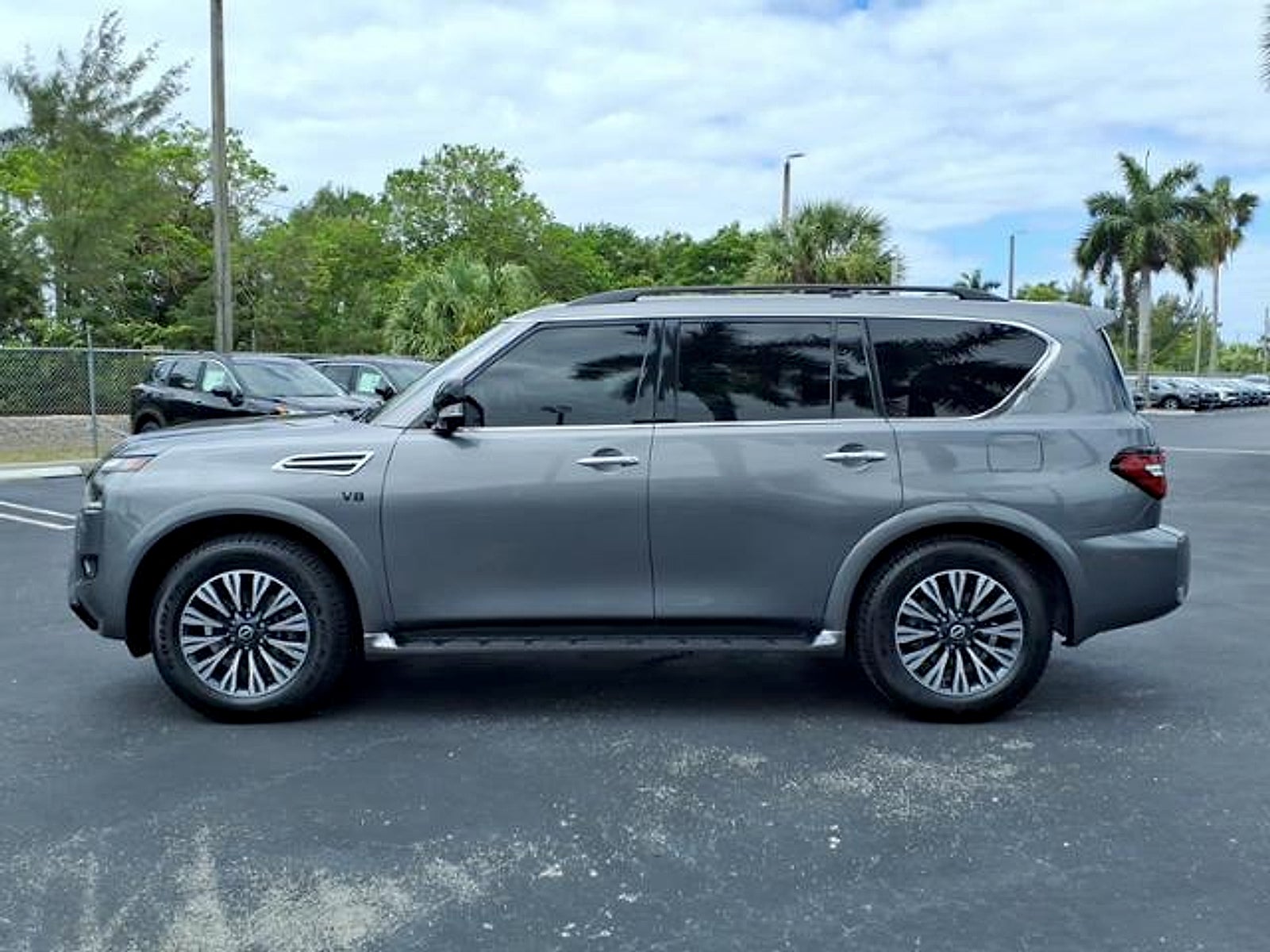 2022 Nissan Armada SL