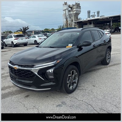 2025 Chevrolet Trax LT