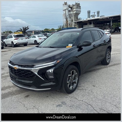 2025 Chevrolet Trax LT