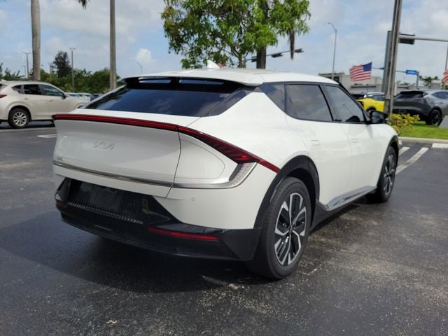 2022 Kia EV6 Wind