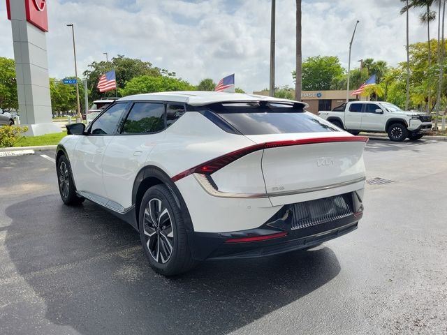 2022 Kia EV6 Wind