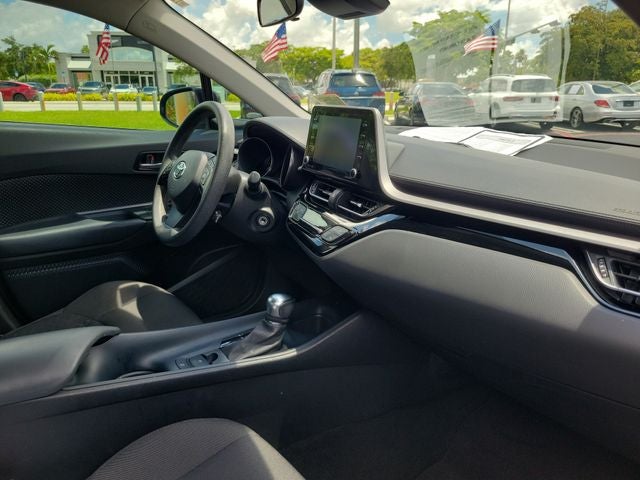 2021 Toyota C-HR LE