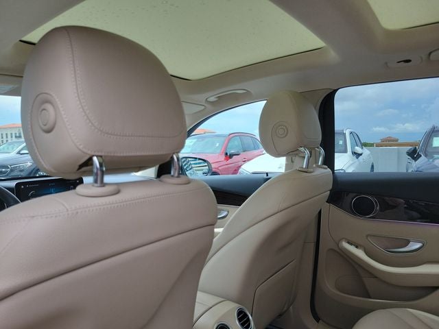 2022 Mercedes-Benz GLC GLC 300