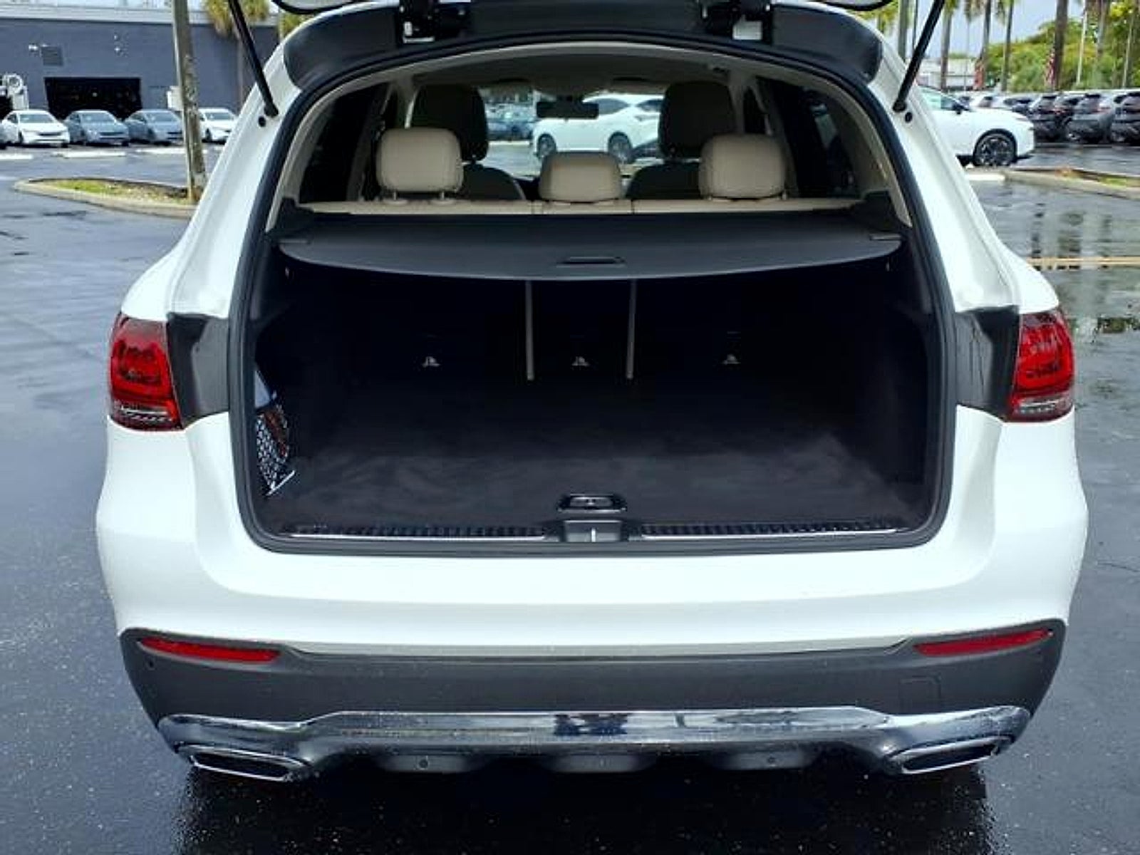 2021 Mercedes-Benz GLC 300