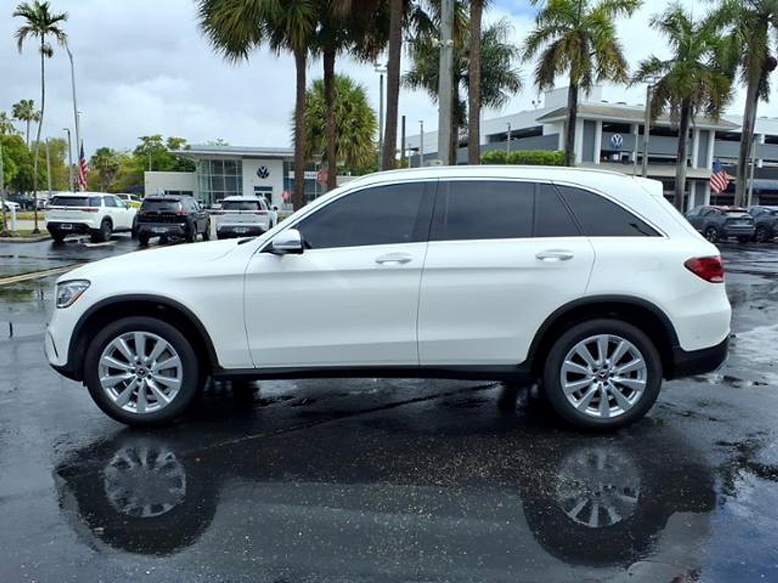 2021 Mercedes-Benz GLC 300