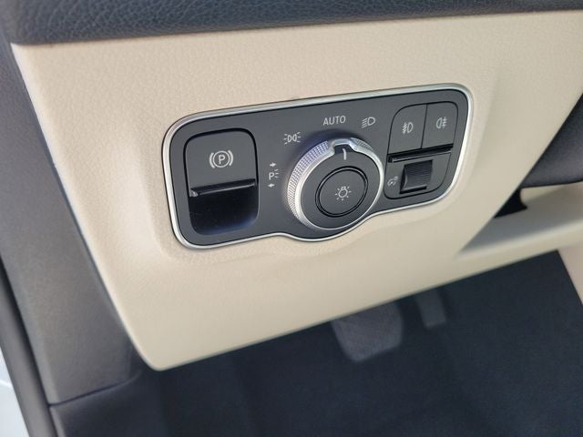 2023 Mercedes-Benz GLB GLB 250