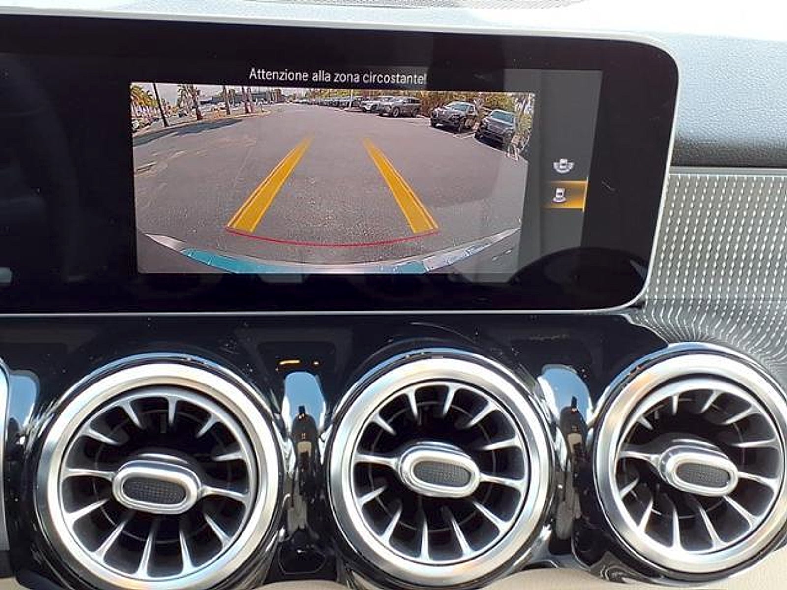 2021 Mercedes-Benz GLB 250