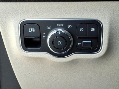 2021 Mercedes-Benz GLB 250