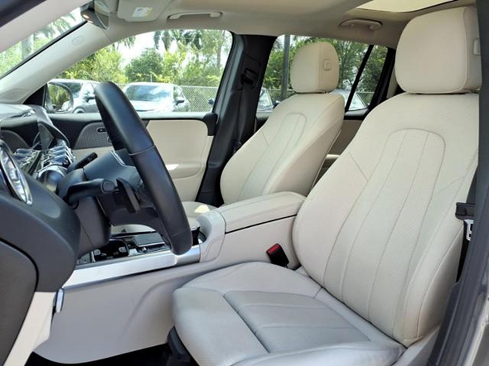 2021 Mercedes-Benz GLB 250