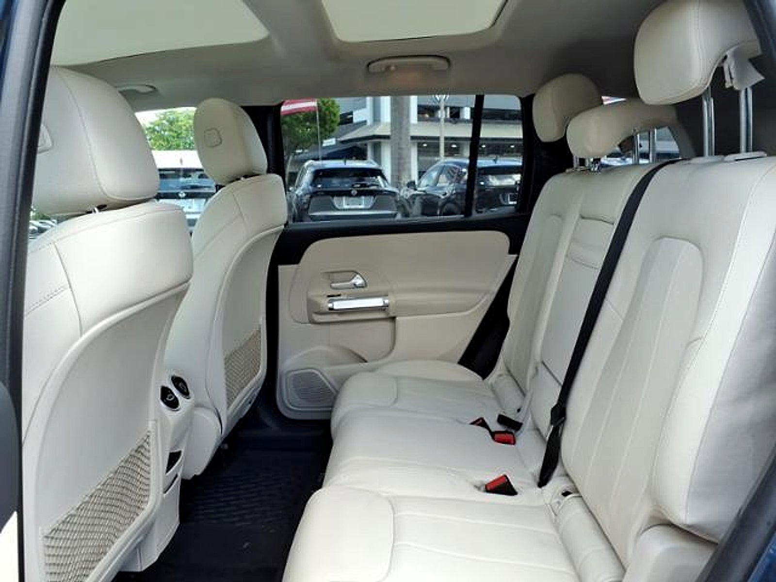 2022 Mercedes-Benz GLB 250 Base