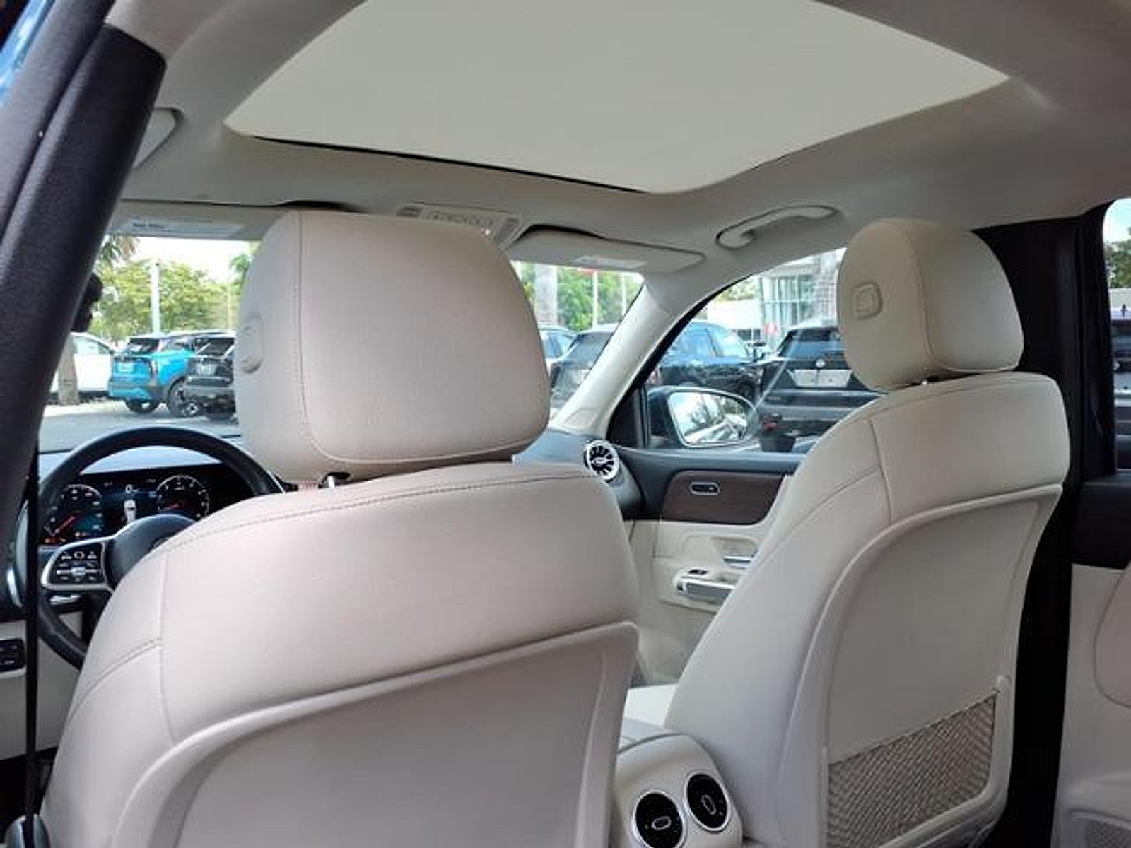 2022 Mercedes-Benz GLB 250 Base