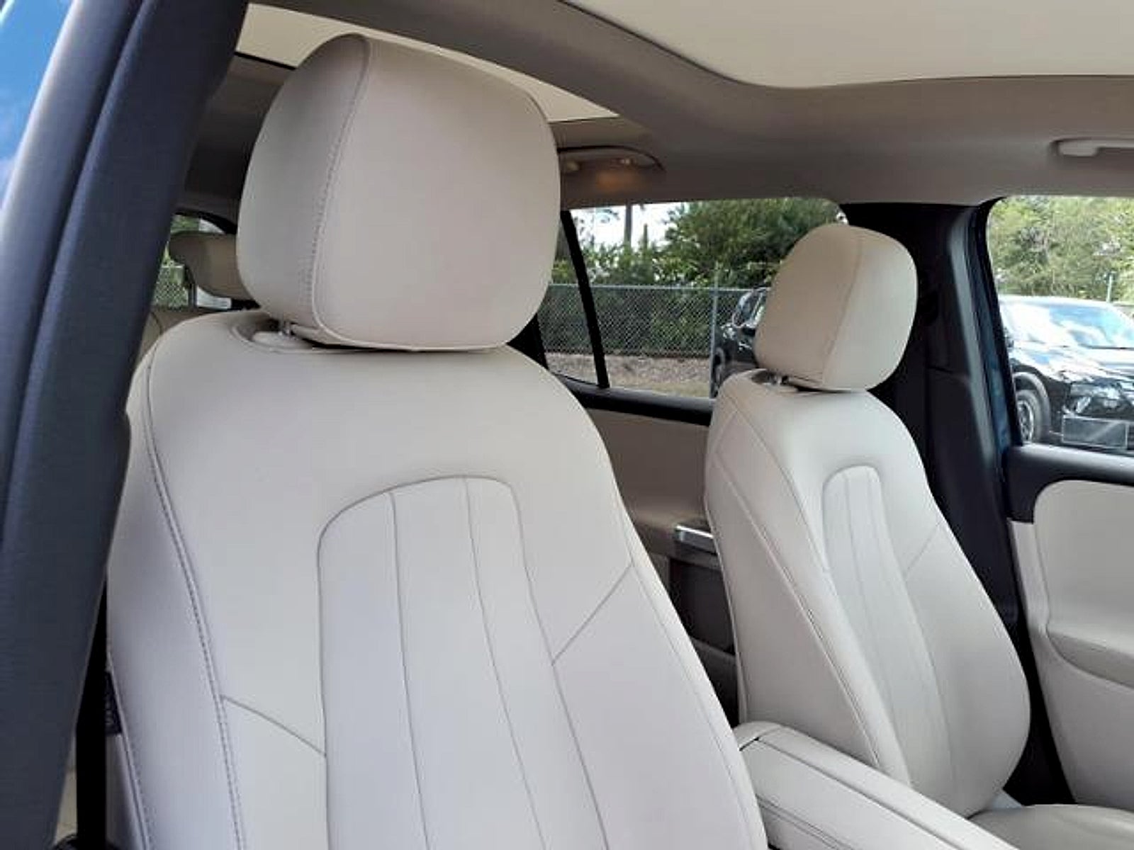 2022 Mercedes-Benz GLB 250 Base