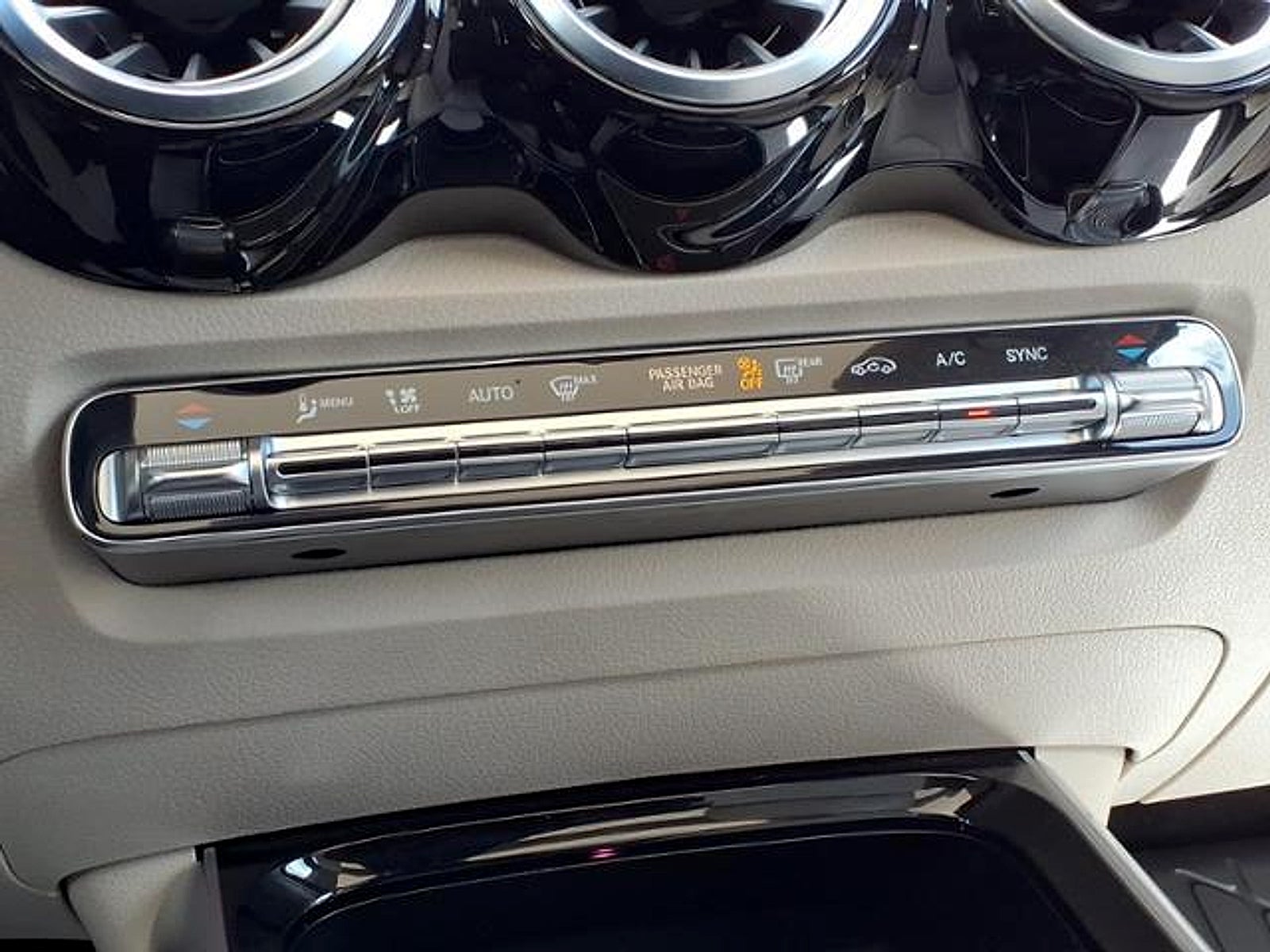 2022 Mercedes-Benz GLB 250 Base