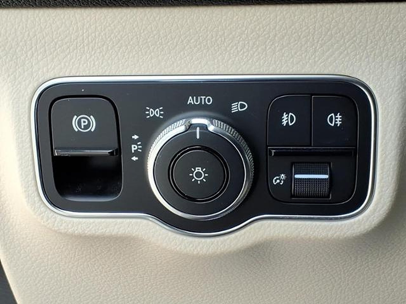 2022 Mercedes-Benz GLB 250 Base