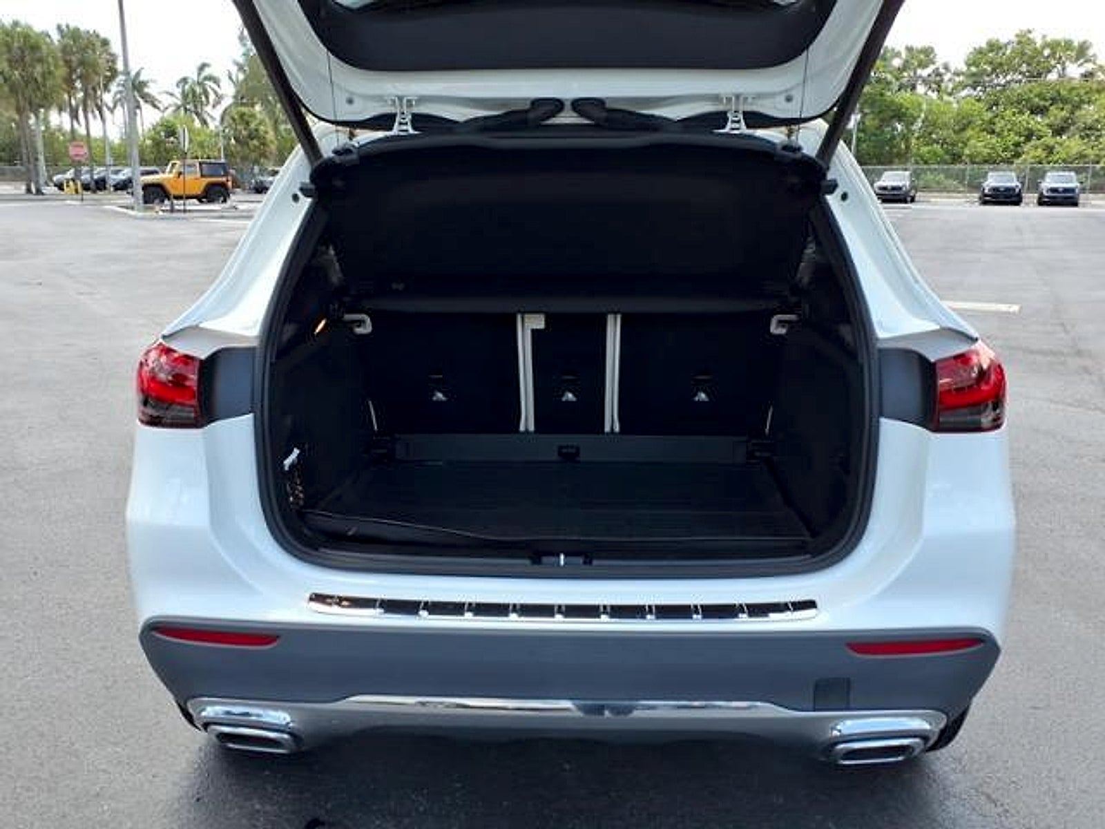 2021 Mercedes-Benz GLA 250 Base