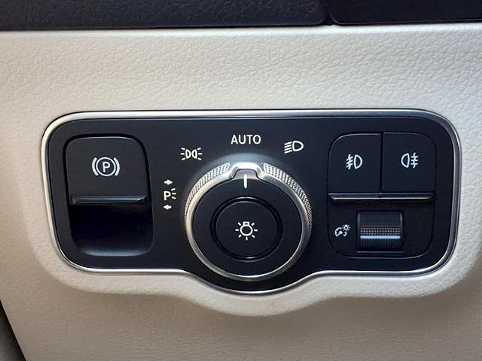 2021 Mercedes-Benz GLA 250 Base