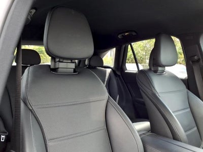 2023 Mercedes-Benz GLC 300