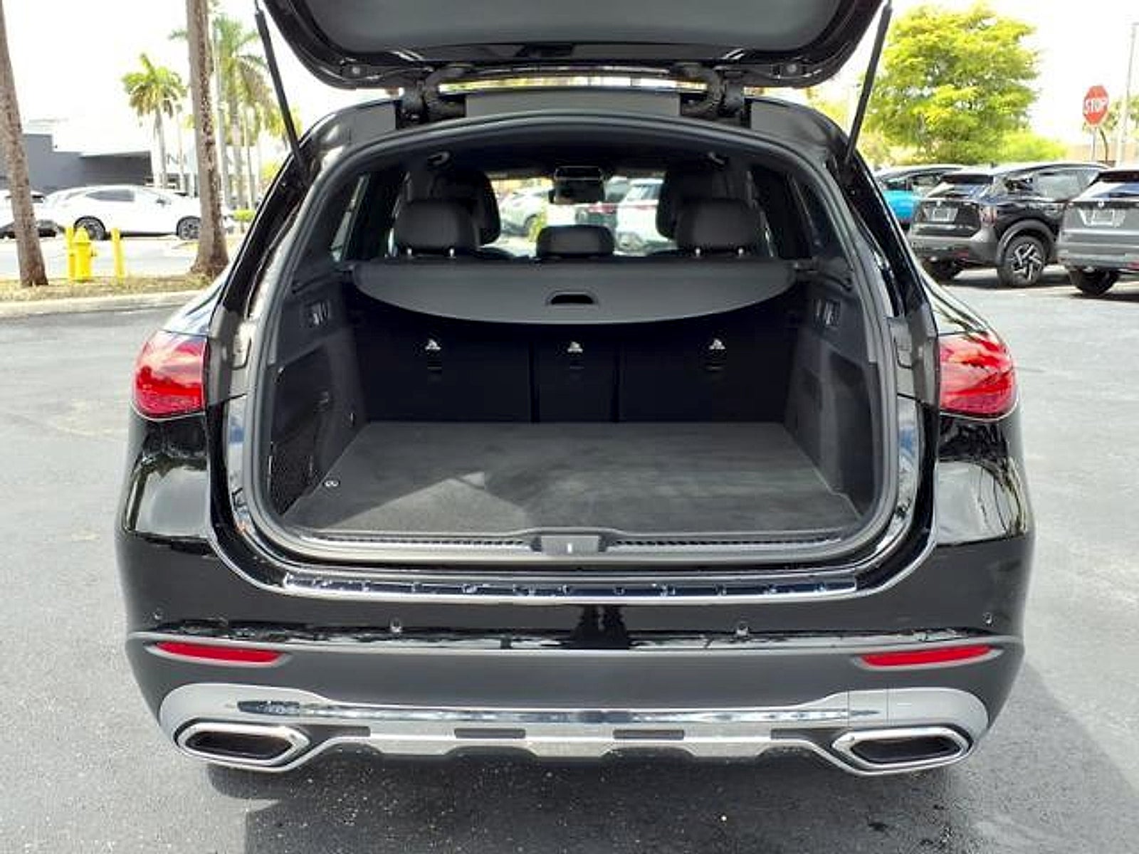 2023 Mercedes-Benz GLC 300