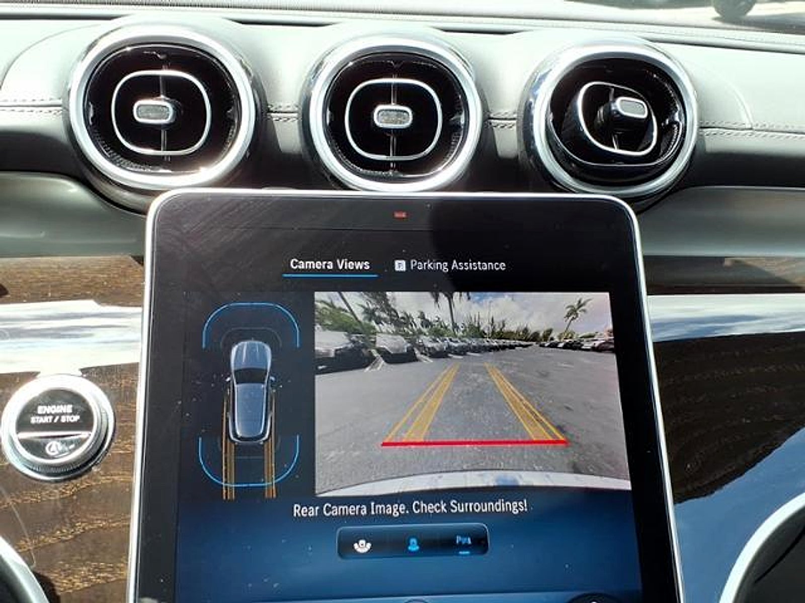 2023 Mercedes-Benz GLC 300