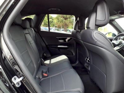 2023 Mercedes-Benz GLC 300