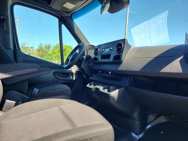 2023 Mercedes-Benz Sprinter 2500 Passenger 144 WB