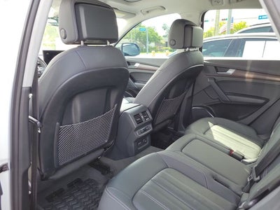 2022 Audi Q5 45 S line Premium quattro