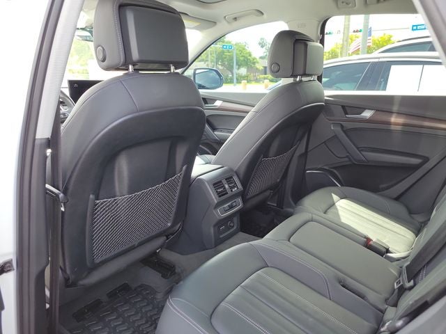 2022 Audi Q5 45 S line Premium quattro