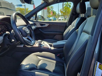 2019 Audi Q7 45 Premium Plus quattro