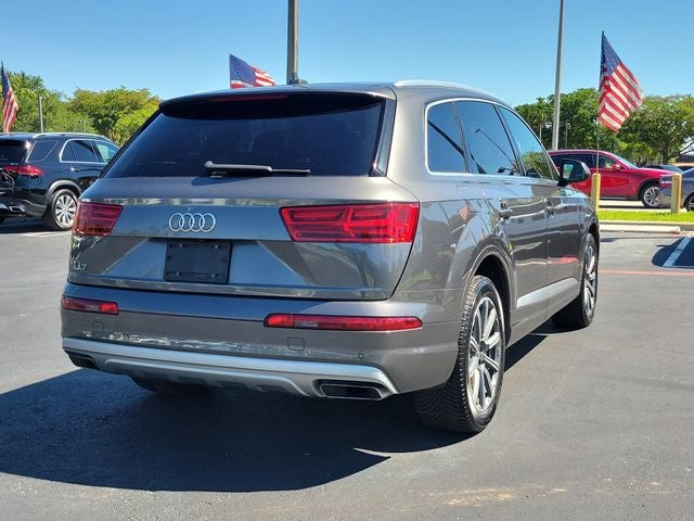 2019 Audi Q7 45 Premium Plus quattro
