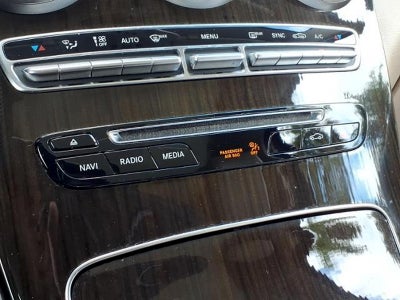 2019 Mercedes-Benz GLC 300