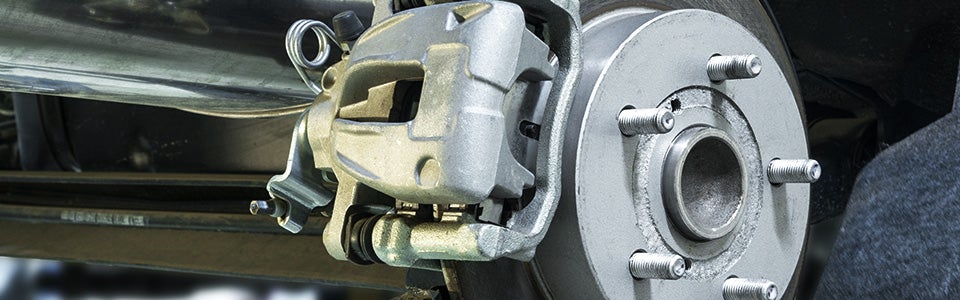 NISSAN VALUE ADVANTAGE® BRAKE SERVICE* - EXPRESS SERVICE
